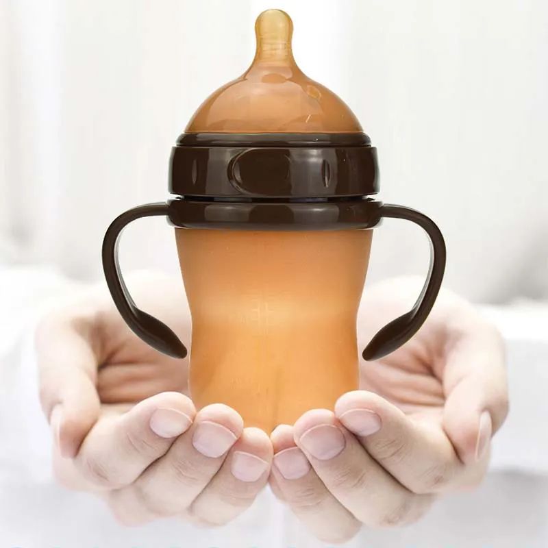 Miniatura 2 de Tetero en silicona chupo forma pezón - TAMAÑO: 9 ONZAS